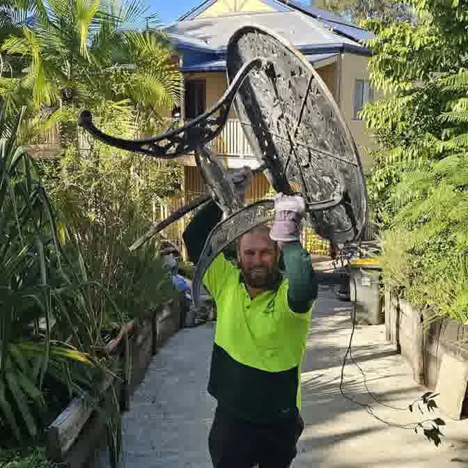 Dump Runners Team Member Anthony